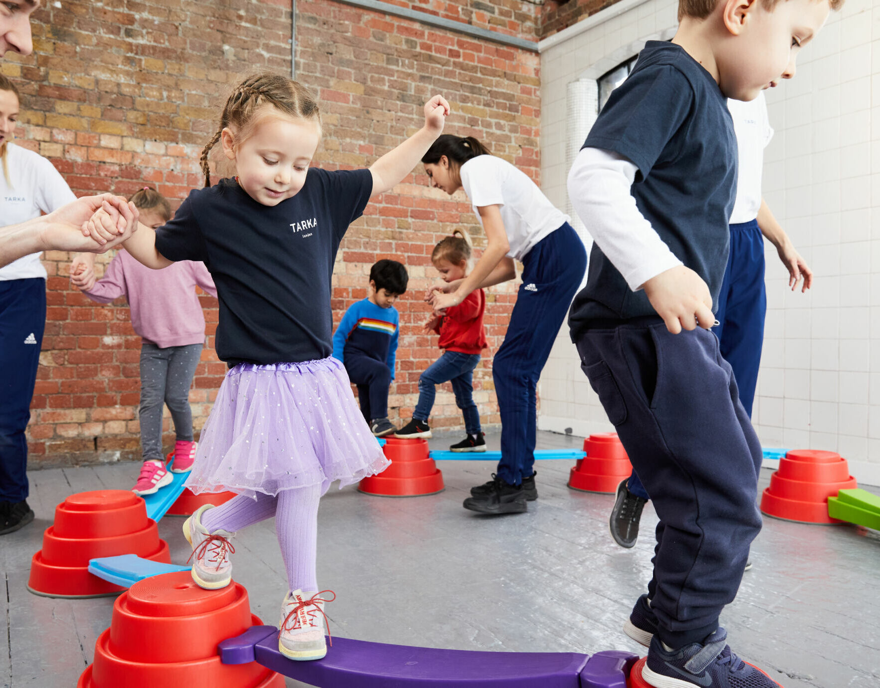 afffeeba-696a-44a9-a9a0-2fb84974b6a2